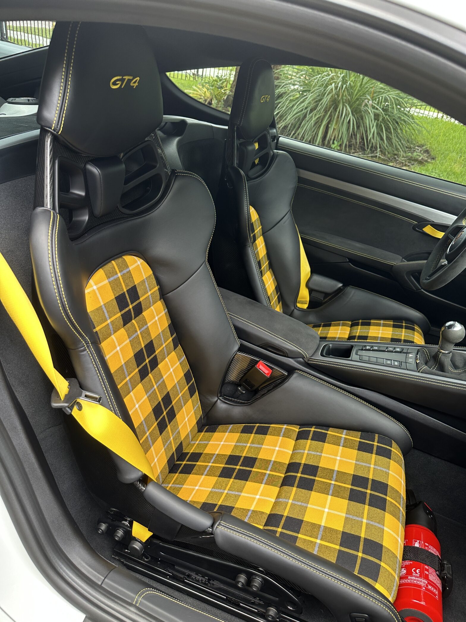 CustomizeYour Porsche ® Interior with Custom Seat Inserts - P1Designs